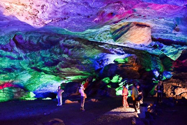 福建旅游:打卡4处溶洞景点,个个低调又神秘,趁着人少赶紧走起