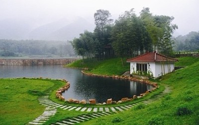 这个夏天,去湖父享受慢生活