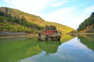 有口碑的龙潭湖划船,优选龙岩新罗旅游网|全面的龙岩好玩的项目-首商网